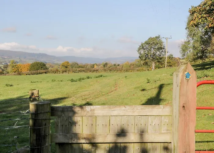 Woodside Barn